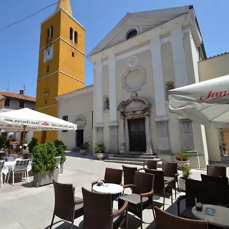 Apartment Laurus-2 By Interhome Lovran