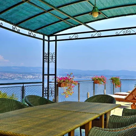 Apartment Laurus-2 By Interhome Lovran