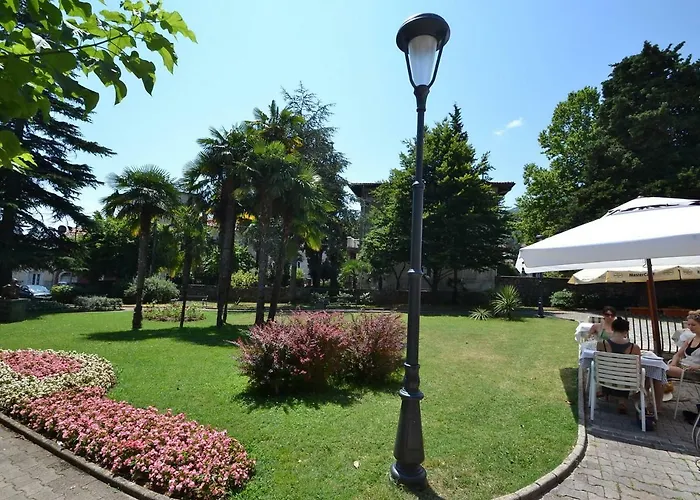 Laurus-2 By Interhome דירה *